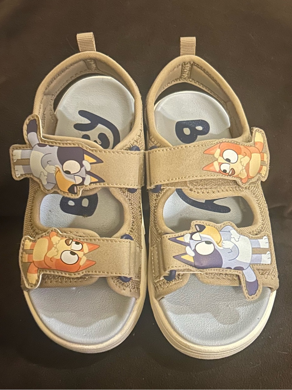 Kids Beige Bluey sandals size 12.5